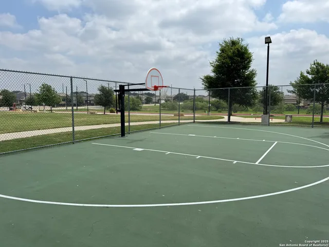 $1,785 | 232 Cuban Emerald, San Antonio, TX 78253