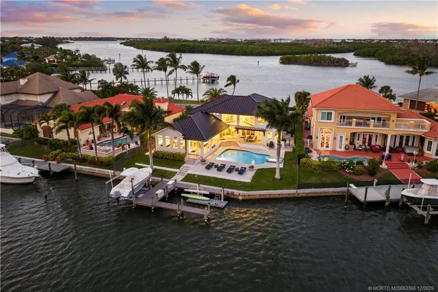 $3,950,000 | 6026 Southeast Horseshoe Point Road, Stuart, FL 34997