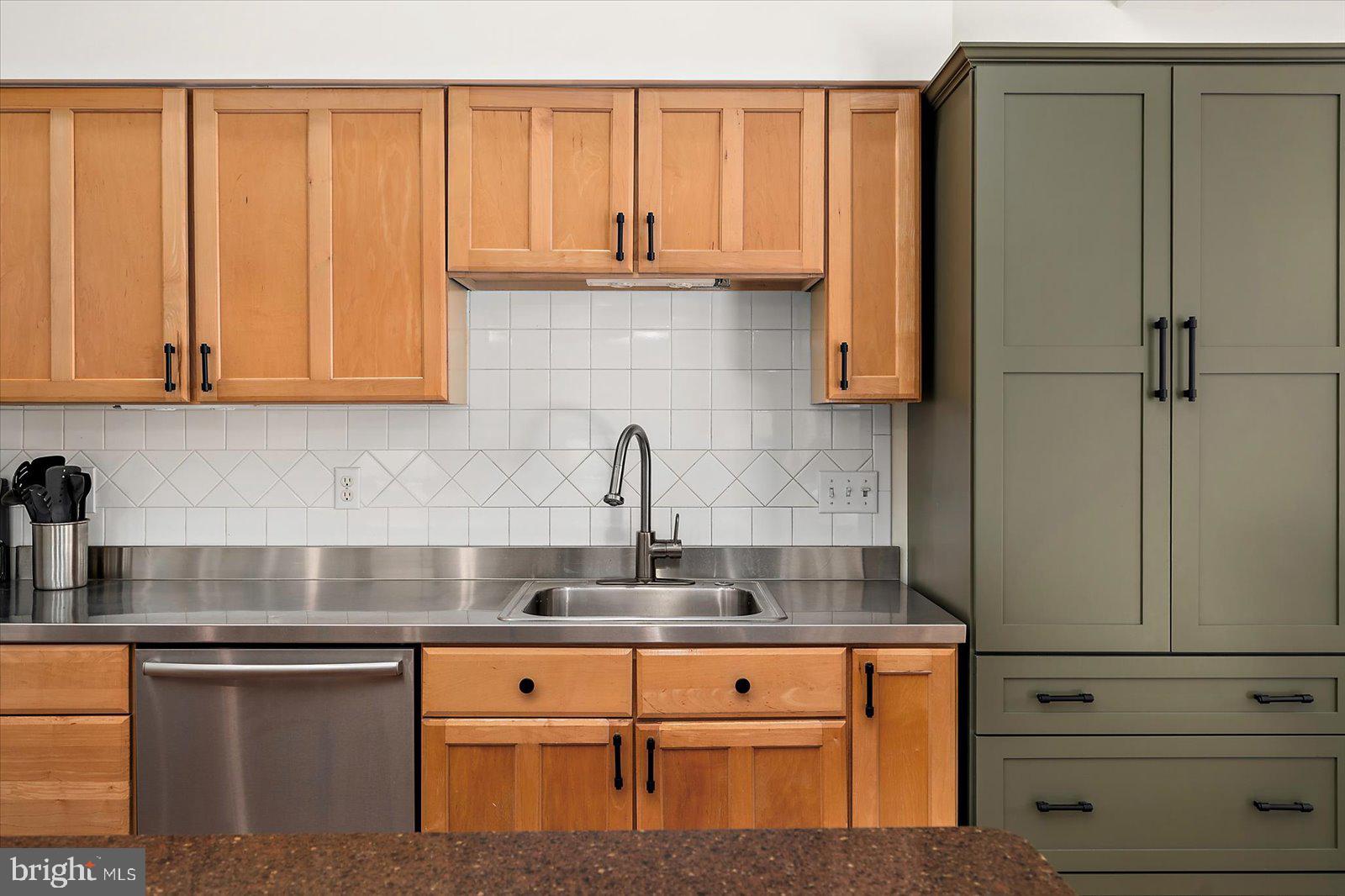 11531 Quillin Way Berlin, MD 21811 - Photo 13 of 73