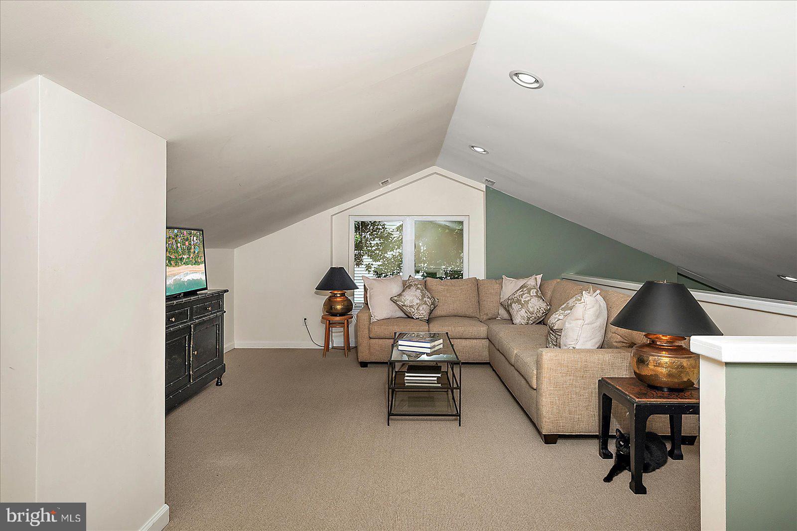 11531 Quillin Way Berlin, MD 21811 - Photo 49 of 73 Loft Living Space