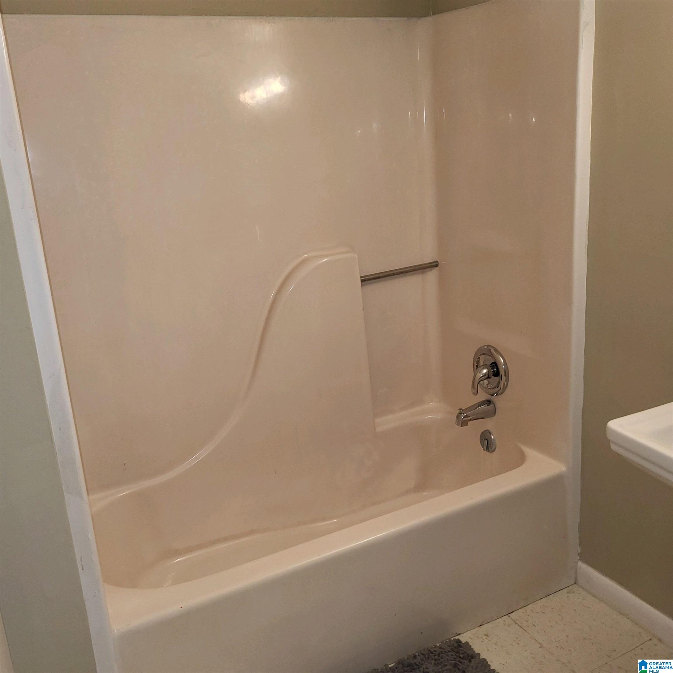 705 West 41st Street Anniston, AL 36206 - Photo 22 of 27
