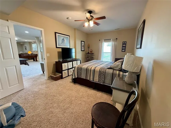 $749,000 | 818 Summit Glen Court, Fenton, MO 63026
