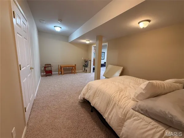 $749,000 | 818 Summit Glen Court, Fenton, MO 63026