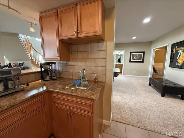 $749,000 | 818 Summit Glen Court, Fenton, MO 63026