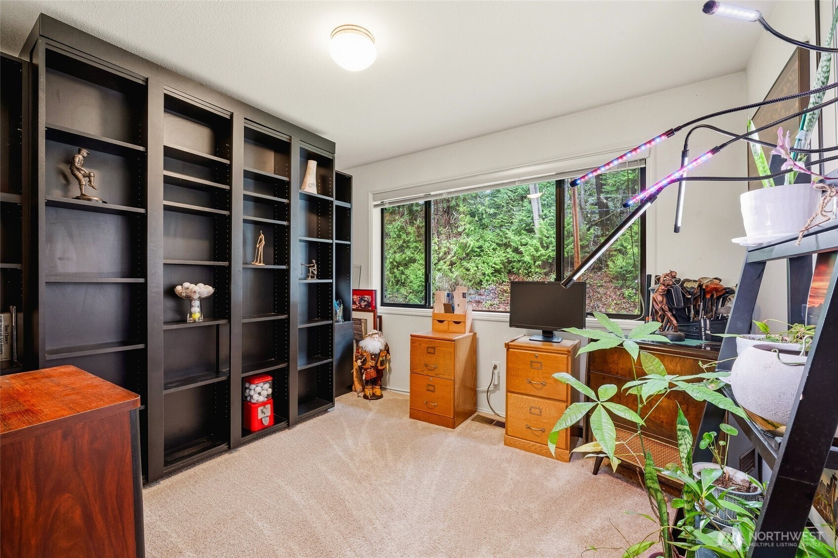 6830 Norma Beach Road Edmonds, WA 98026 - Photo 17 of 29