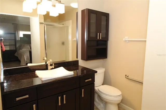 $1,900 | 514 Finsbury Circle, Unit B, Sun City Center, FL 33573