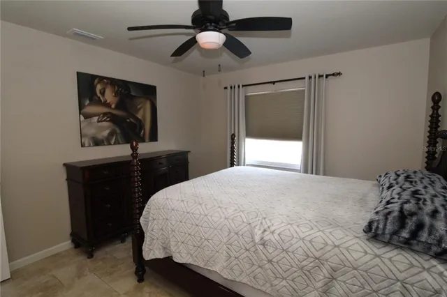 $1,900 | 514 Finsbury Circle, Unit B, Sun City Center, FL 33573