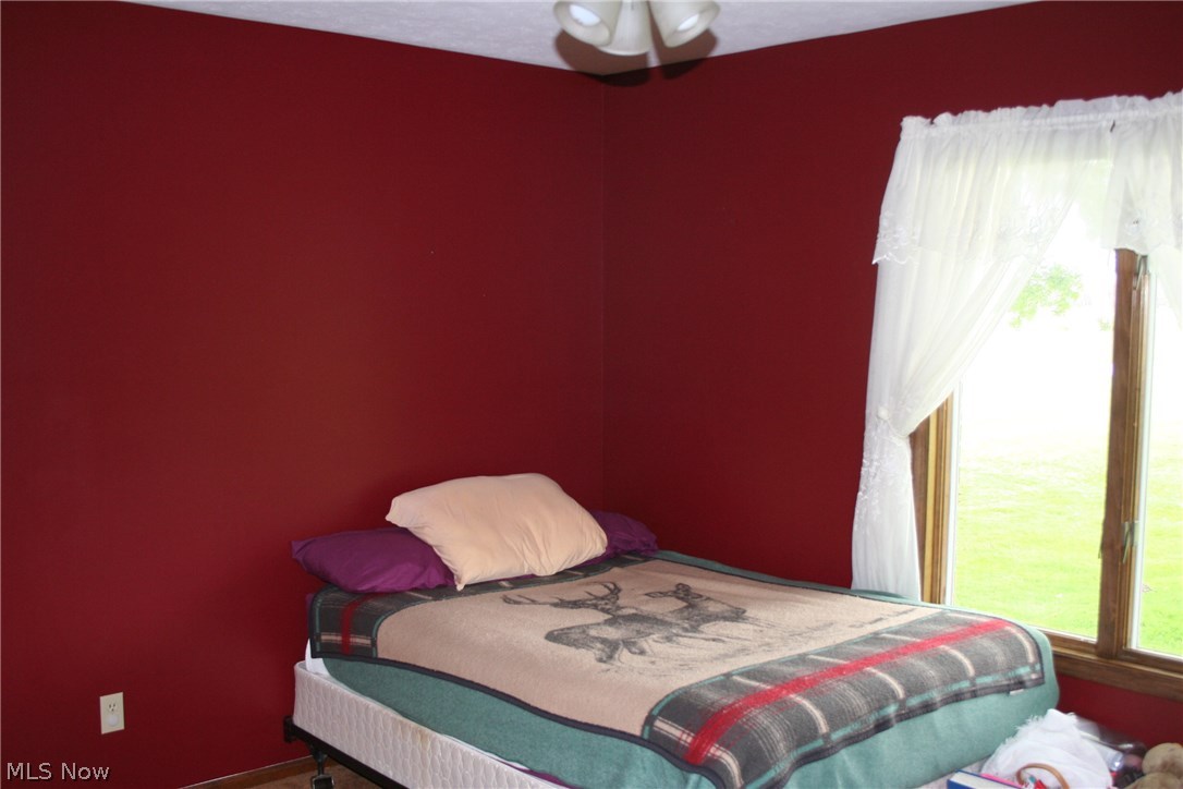 22280 Foster Road Wellington, OH 44090 - Photo 22 of 35 Gallery Image 22