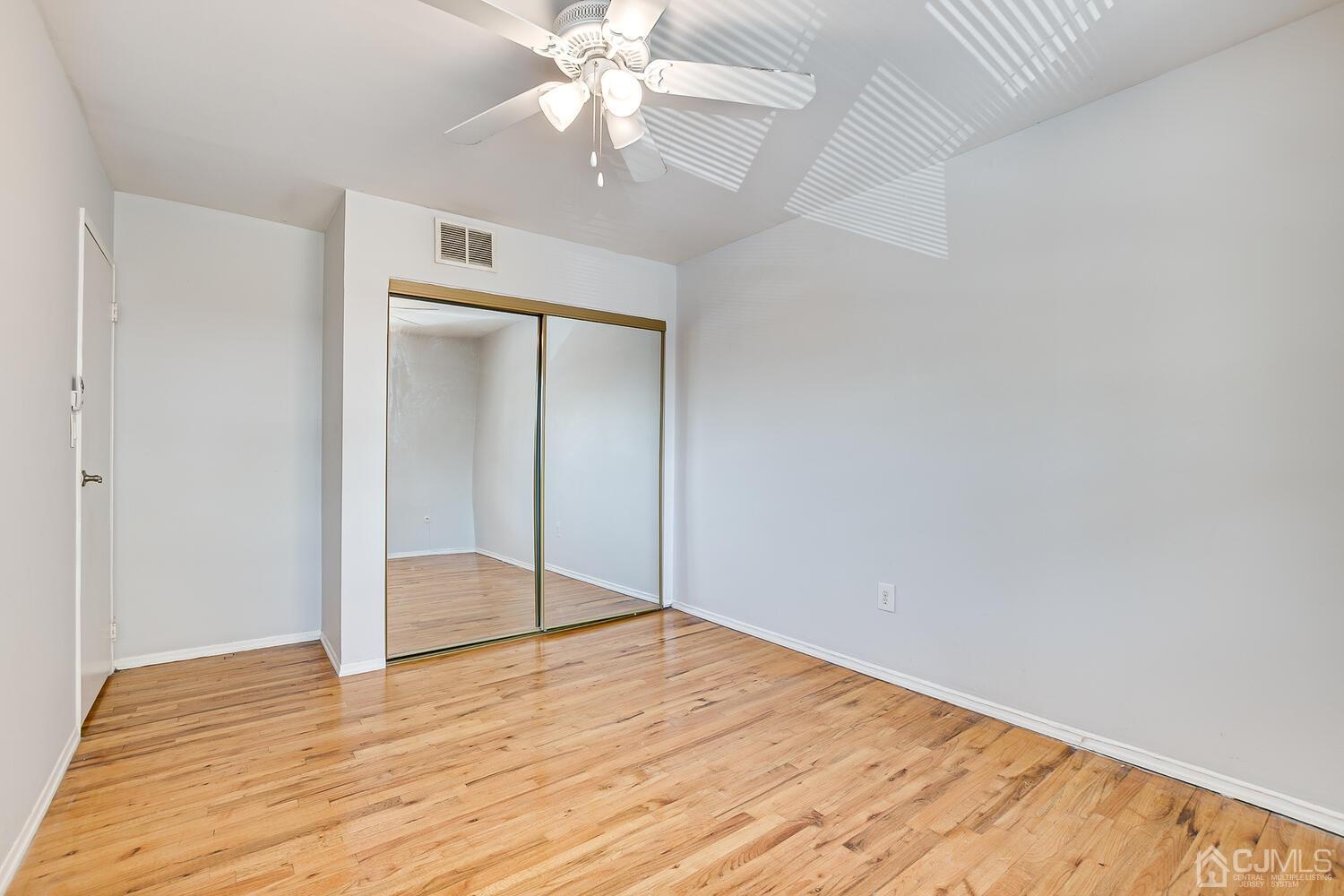 193 Evergreen Road, Unit 9B Edison, NJ 08837 - Photo 19 of 21 Gallery Image 19