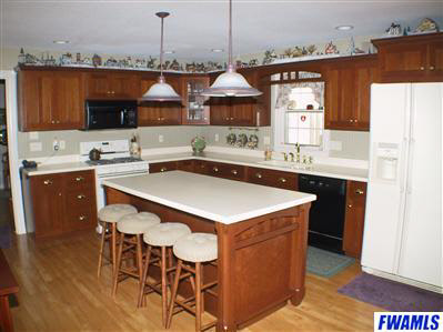12126 Franke Road Monroeville, IN 46773 - Photo 5 of 12