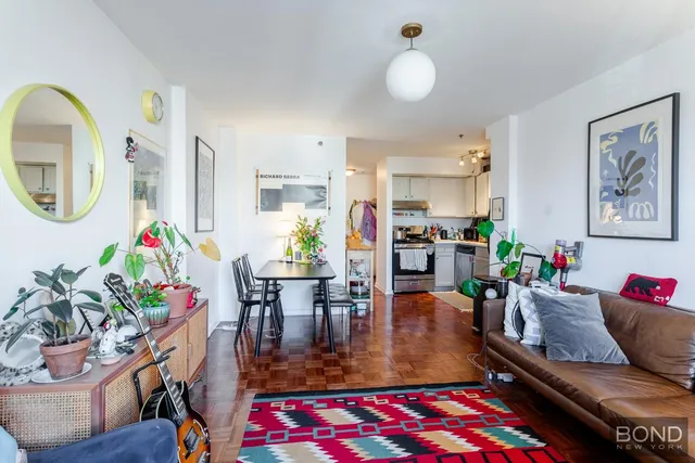 $3,650 | 156 Sackett Street, Unit 3A | Columbia Street Waterfront