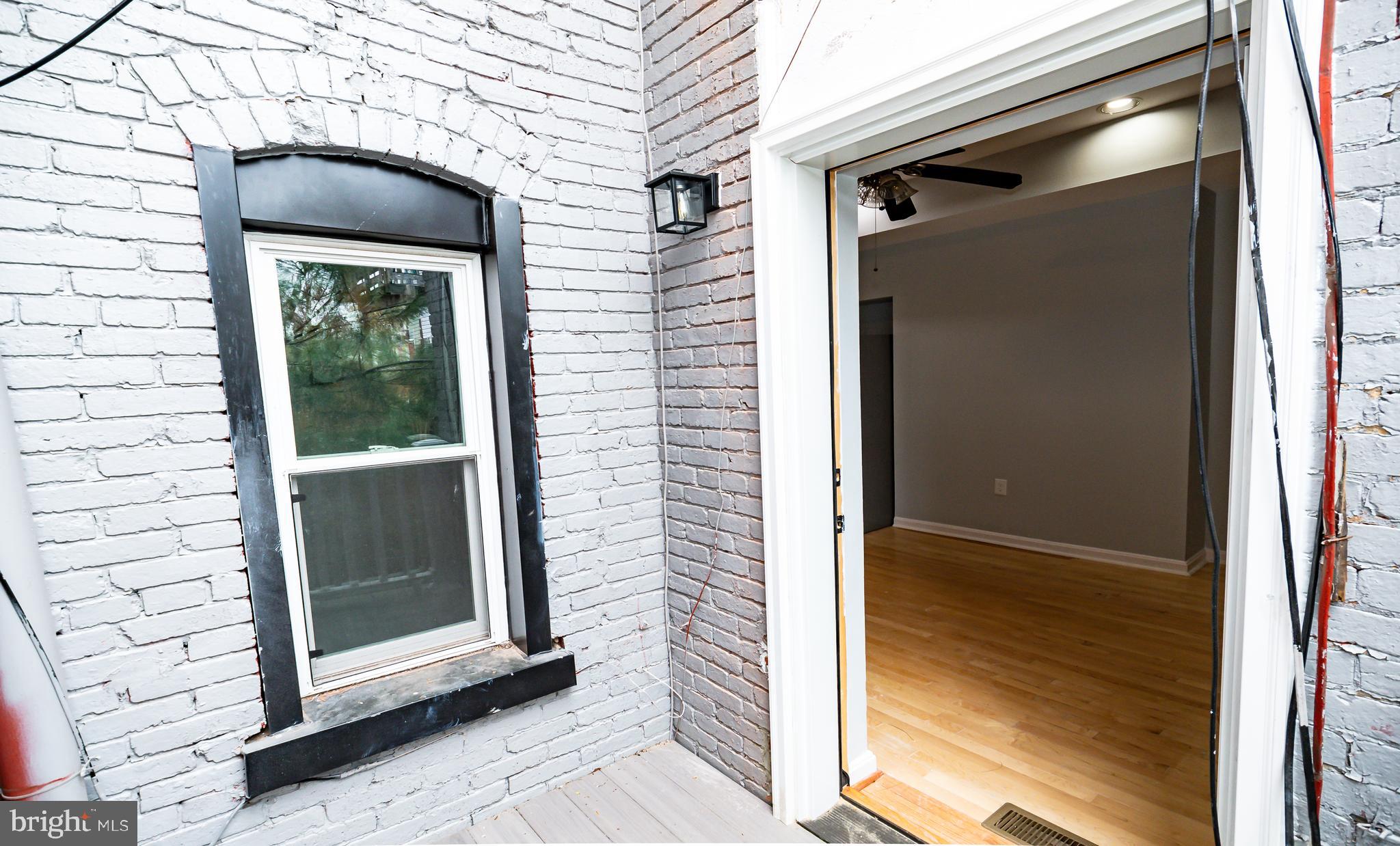 1427 New Jersey Avenue Northwest Washington, DC 20001 - Photo 22 of 29 a view of an entryway of the house