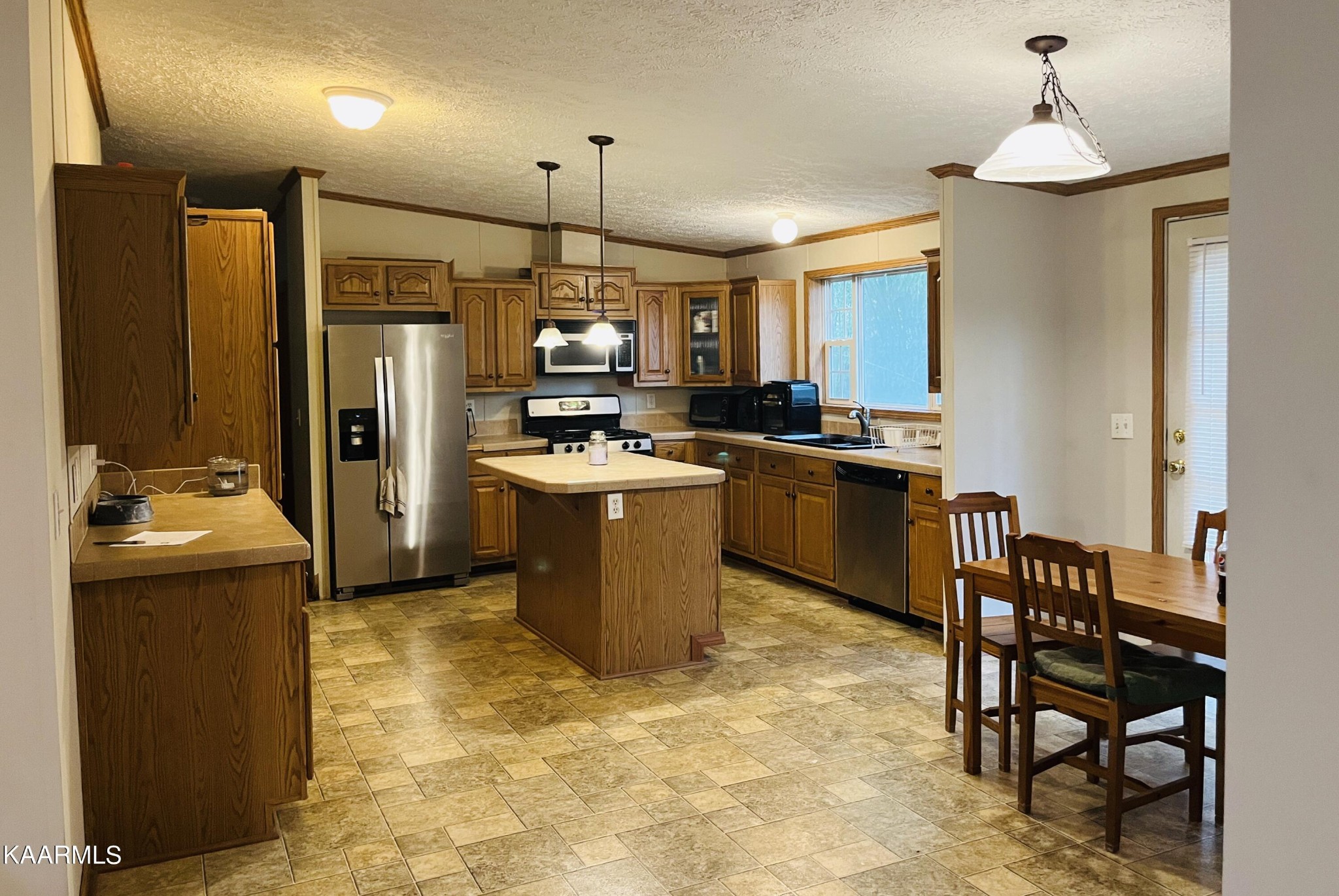 104 Crossing Road Clinton, TN 37716 - Photo 4 of 6 Gallery Image 4