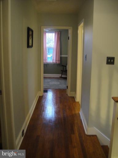 406 Forest View Road Linthicum, MD 21090 - Photo 2 of 28 Interior (General)