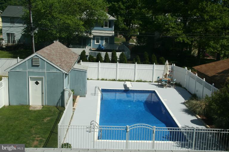 406 Forest View Road Linthicum, MD 21090 - Photo 22 of 28 Exterior (Rear)