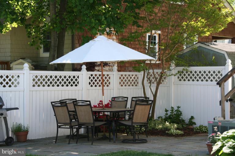 406 Forest View Road Linthicum, MD 21090 - Photo 23 of 28 Exterior (Rear)