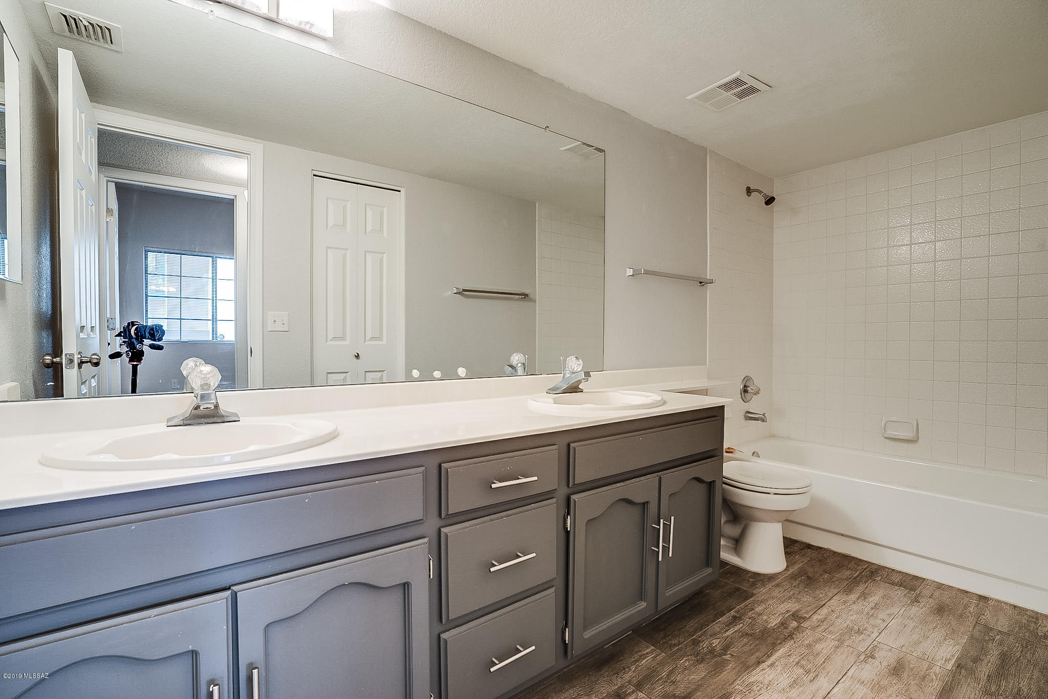 1200 East River Road, Unit K143 Tucson, AZ 85718 - Photo 14 of 18