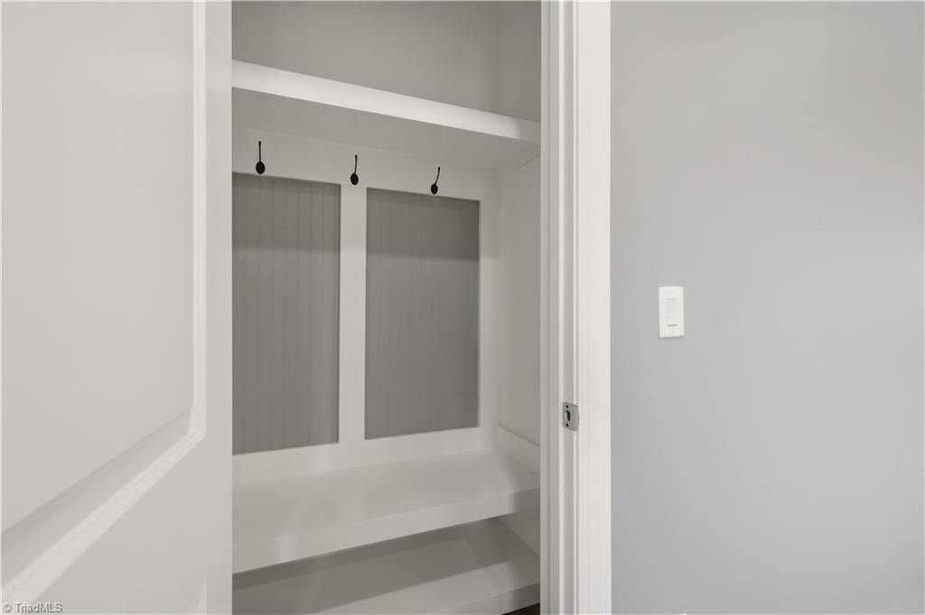 616 South Elm Street High Point, NC 27260 - Photo 5 of 27
