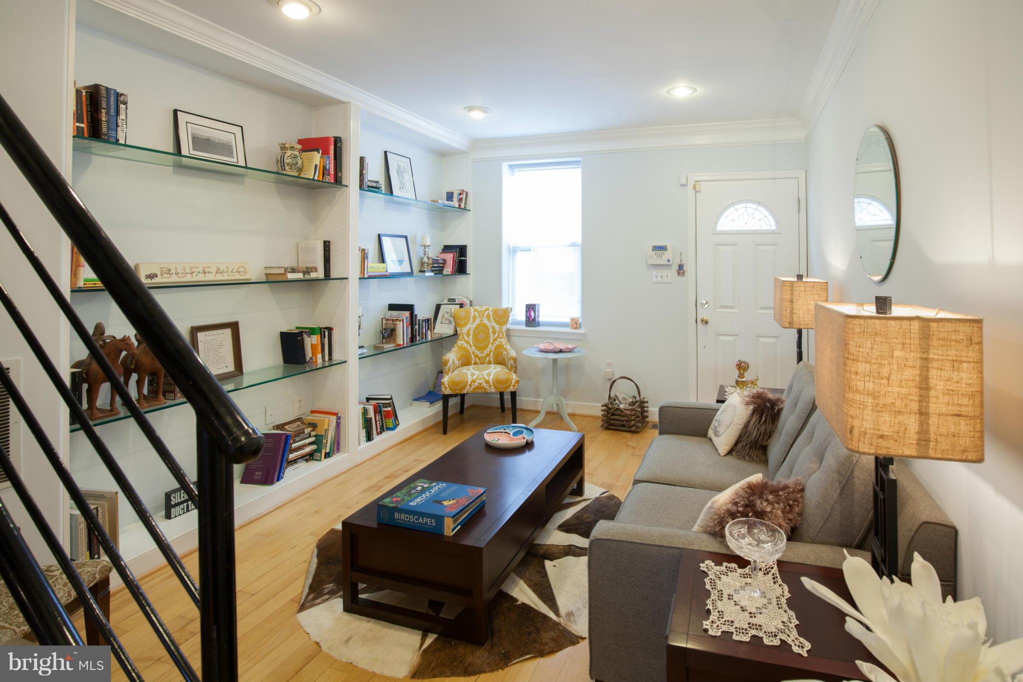 1448 Cooksie Street Baltimore, MD 21230 - Photo 5 of 21 Living Room