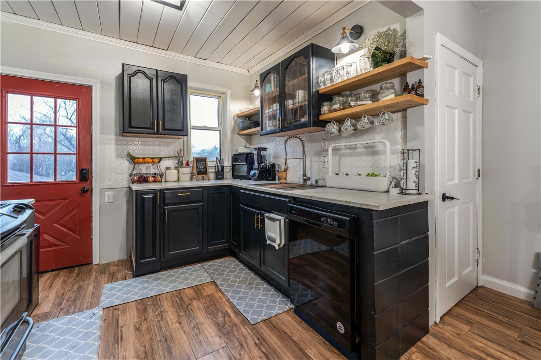 311 Front Street Woonsocket, RI 02895 - Photo 6 of 20