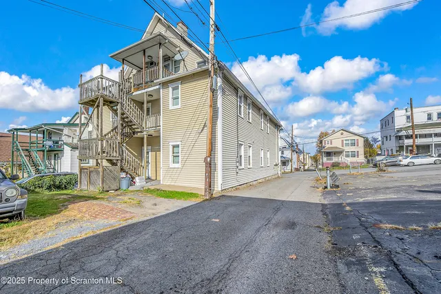 $1,250 | 538 Birch Street, Unit 3, Scranton, PA 18505