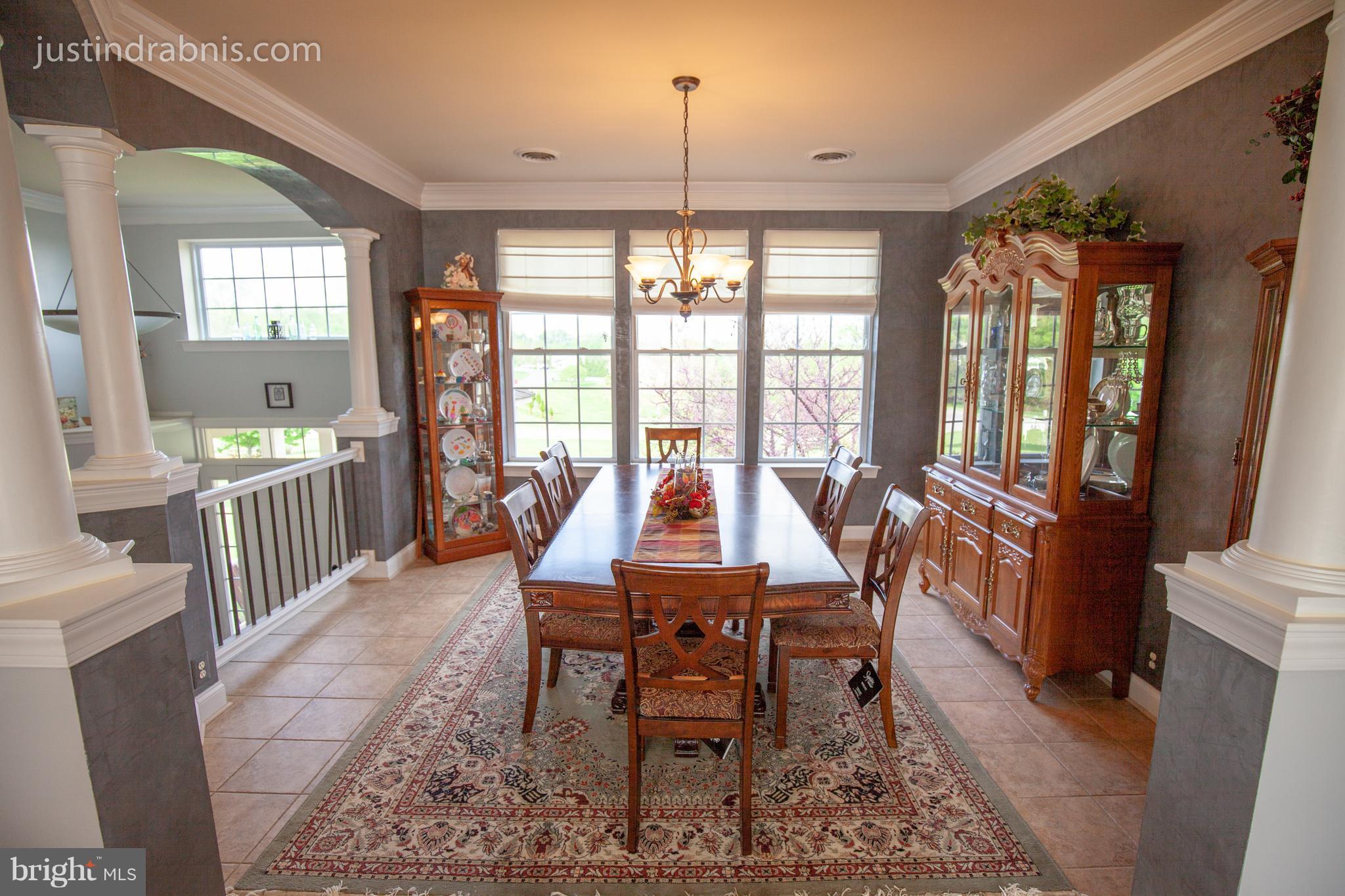 558 Gala Road Inwood, WV 25428 - Photo 11 of 30 Dining Room