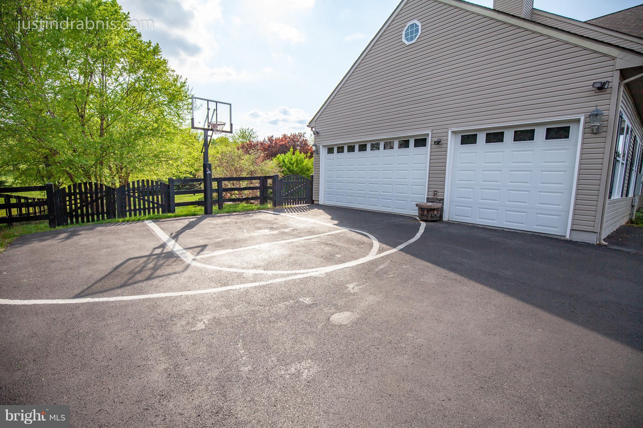 558 Gala Road Inwood, WV 25428 - Photo 29 of 30 3 Car Garage