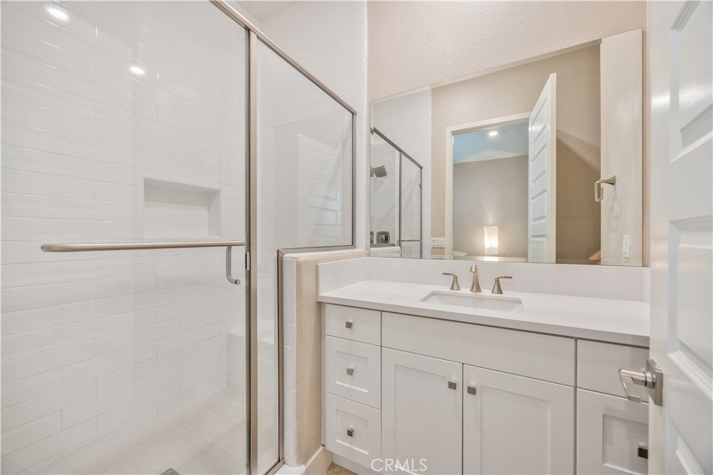 122 Scale Irvine, CA 92618 - Photo 15 of 39