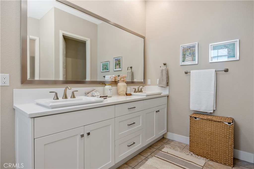 122 Scale Irvine, CA 92618 - Photo 19 of 39