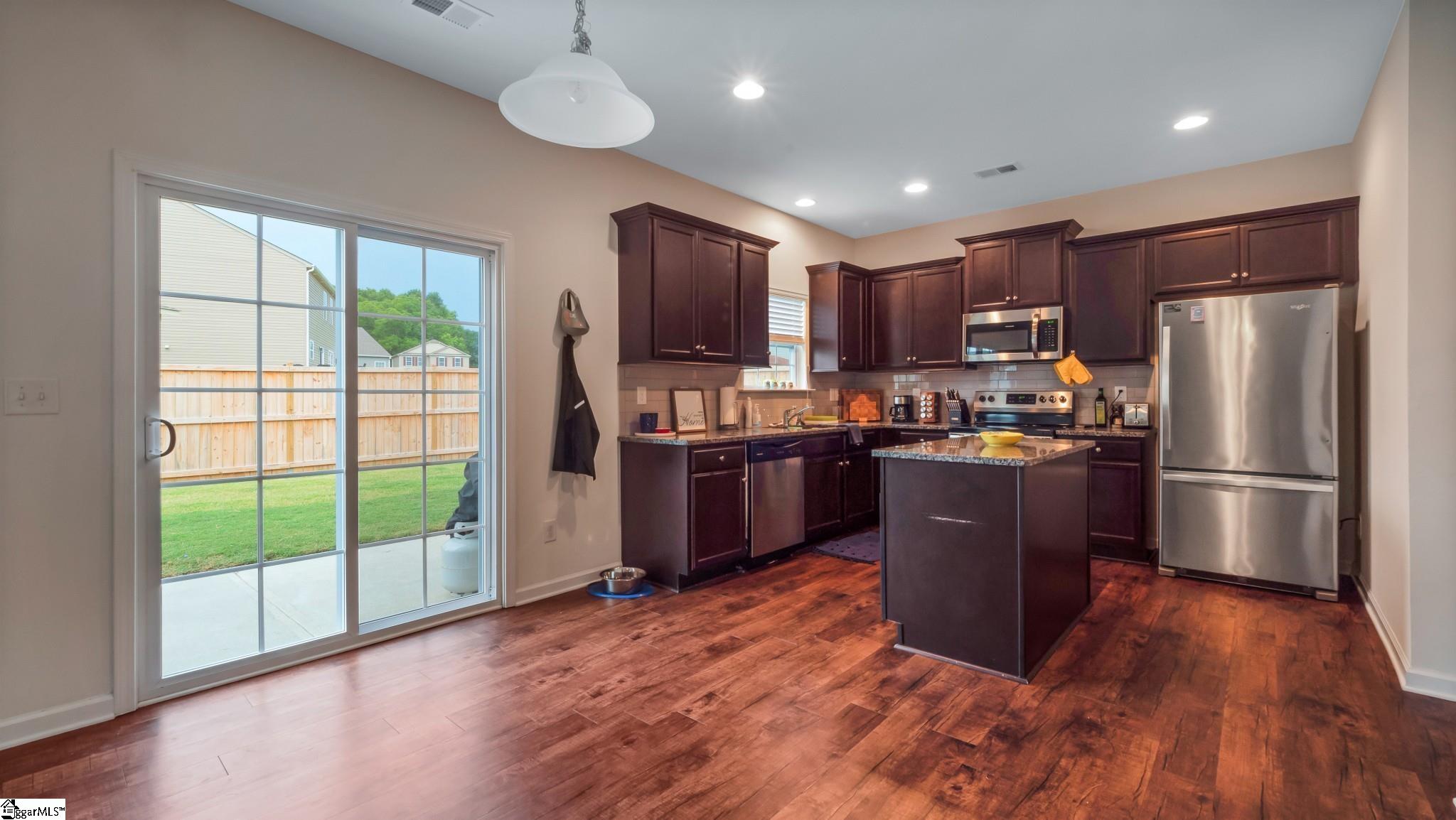 229 Addlestone Circle Fountain Inn, SC 29644 - Photo 10 of 30 Gallery Image 10