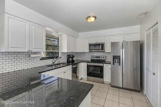 $2,000 | 413 Deacon Avenue, Palm Bay, FL 32907