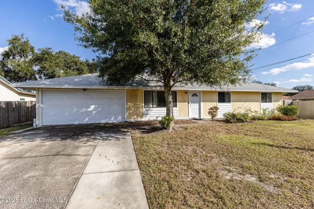 $2,000 | 413 Deacon Avenue, Palm Bay, FL 32907