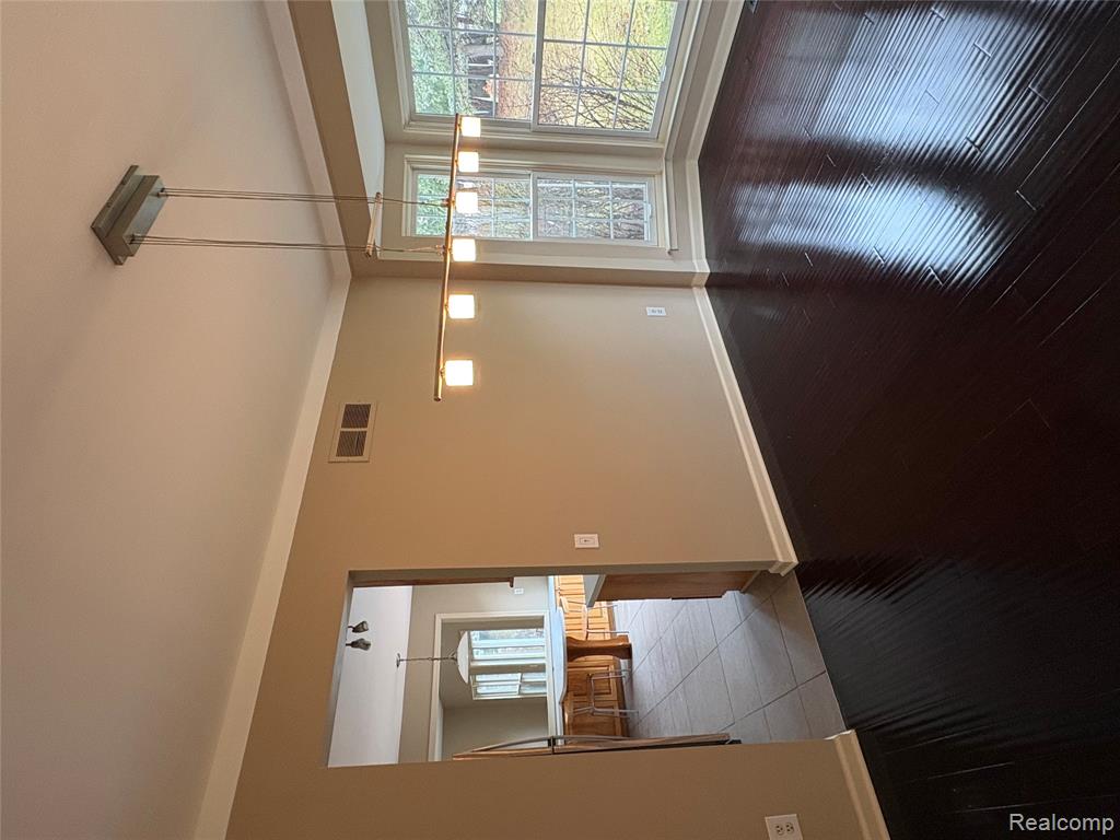 172 Parsons Lane Rochester, MI 48307 - Photo 8 of 24