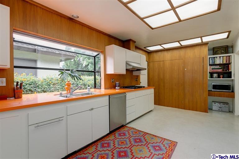 2780 Thorndike Road Pasadena, CA 91107 - Photo 11 of 26 Additional Photo