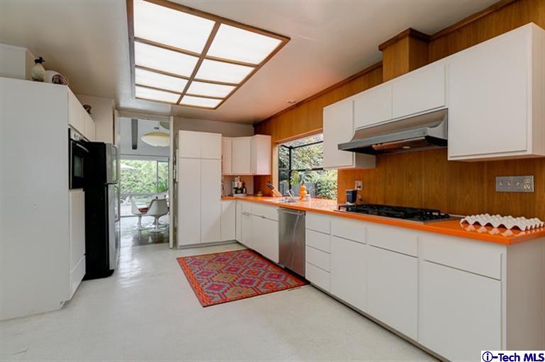 2780 Thorndike Road Pasadena, CA 91107 - Photo 12 of 26 Additional Photo
