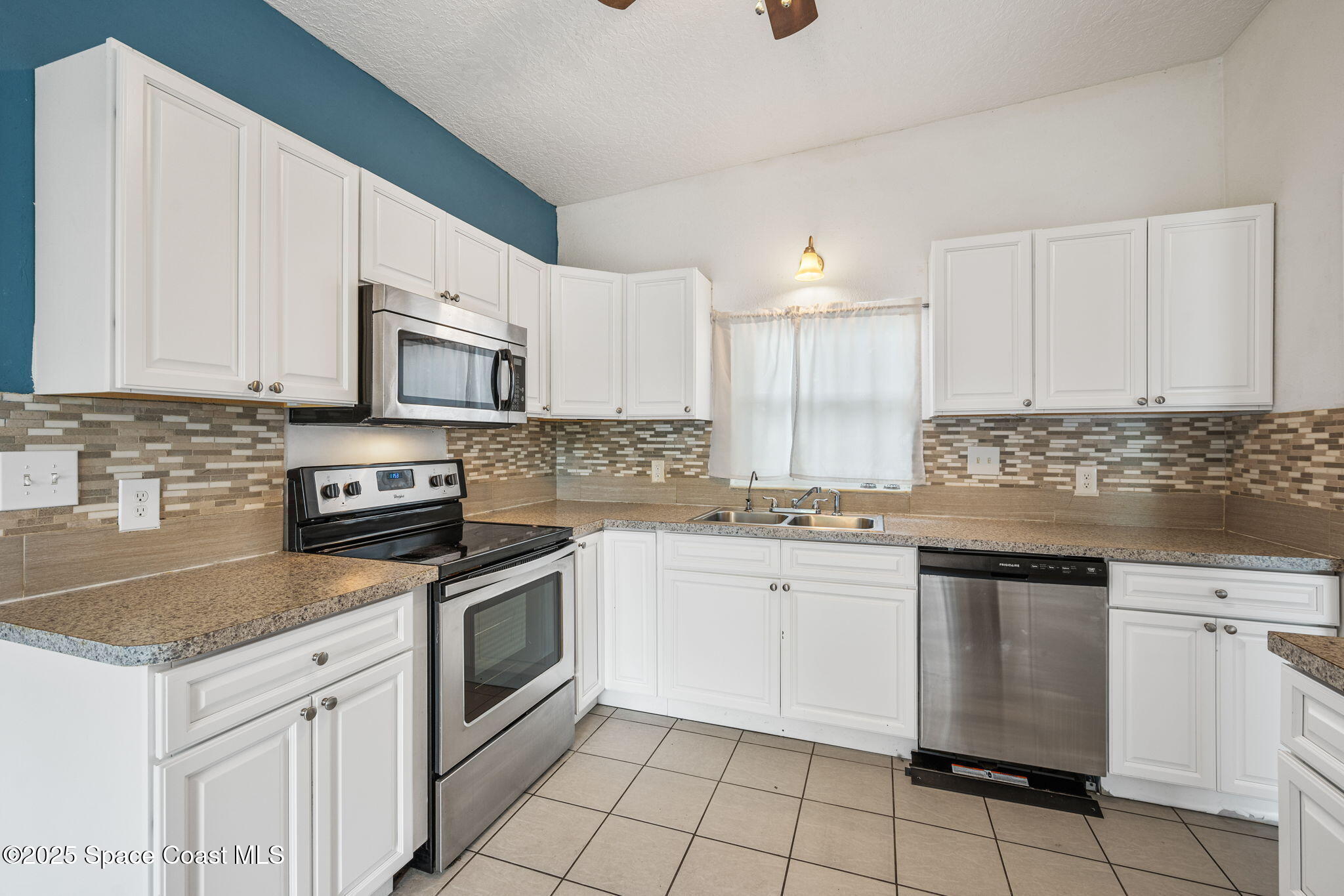 855 Delano Road Titusville, FL 32780 - Photo 5 of 28 Kitchen 3