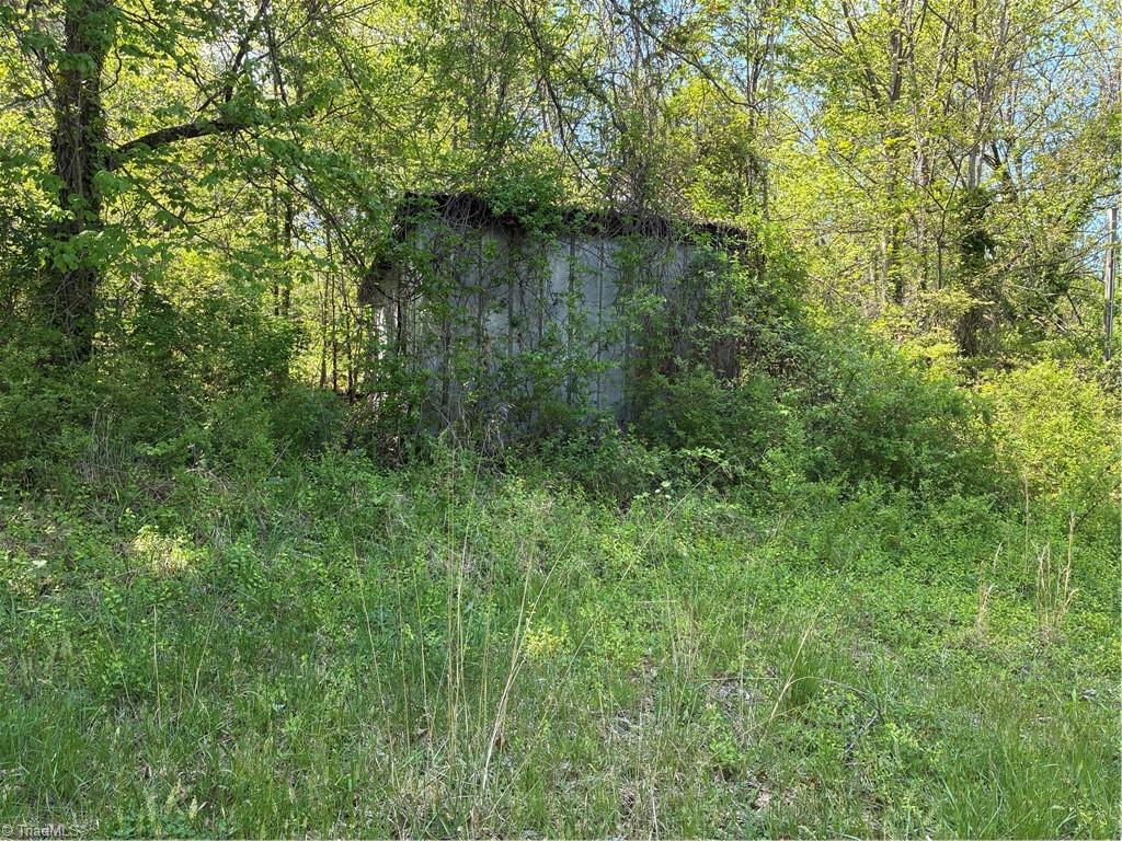 2816 Uwharrie Road High Point, NC 27263 - Photo 2 of 2