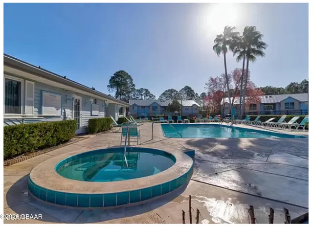 $850 | 101 Bent Tree Drive, Unit 24, Daytona Beach, FL 32114