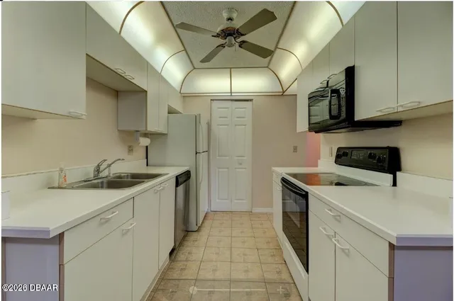 $850 | 101 Bent Tree Drive, Unit 24, Daytona Beach, FL 32114