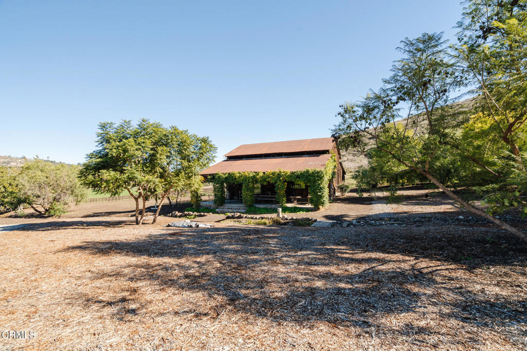 11666 Santa Rosa Road Camarillo, CA 93012 - Photo 33 of 44