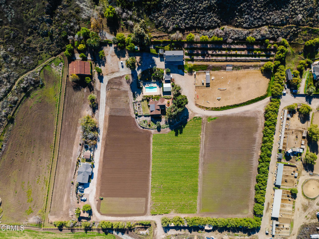 11666 Santa Rosa Road Camarillo, CA 93012 - Photo 5 of 44