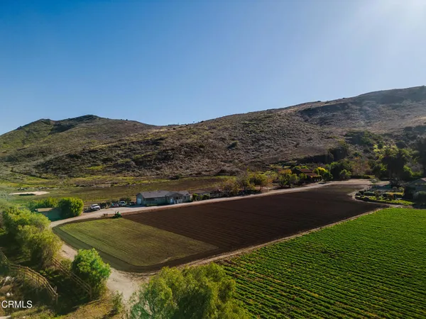$3,495,000 | 11666 Santa Rosa Road, Camarillo, CA 93012