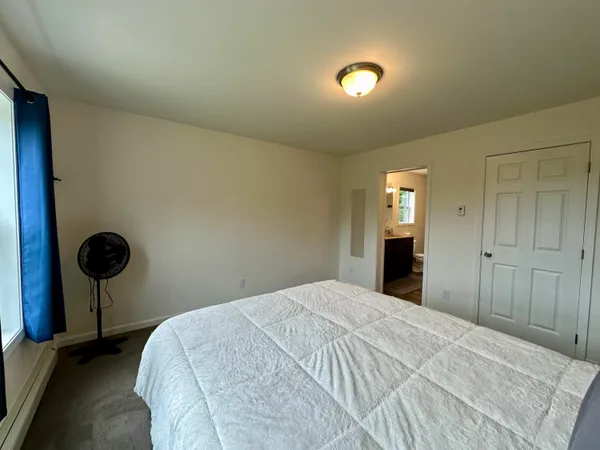 $549,000 | 3 Gore Line Road, Hanover, ME 04237
