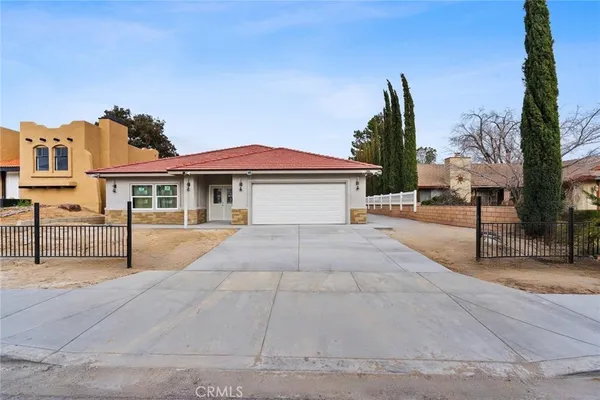 $590,000 | 15688 Kingswood Drive, Victorville, CA 92395
