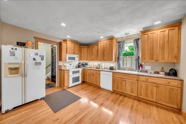 $650 | 217 Jefferson Avenue, Unit 3, Endicott, NY 13760