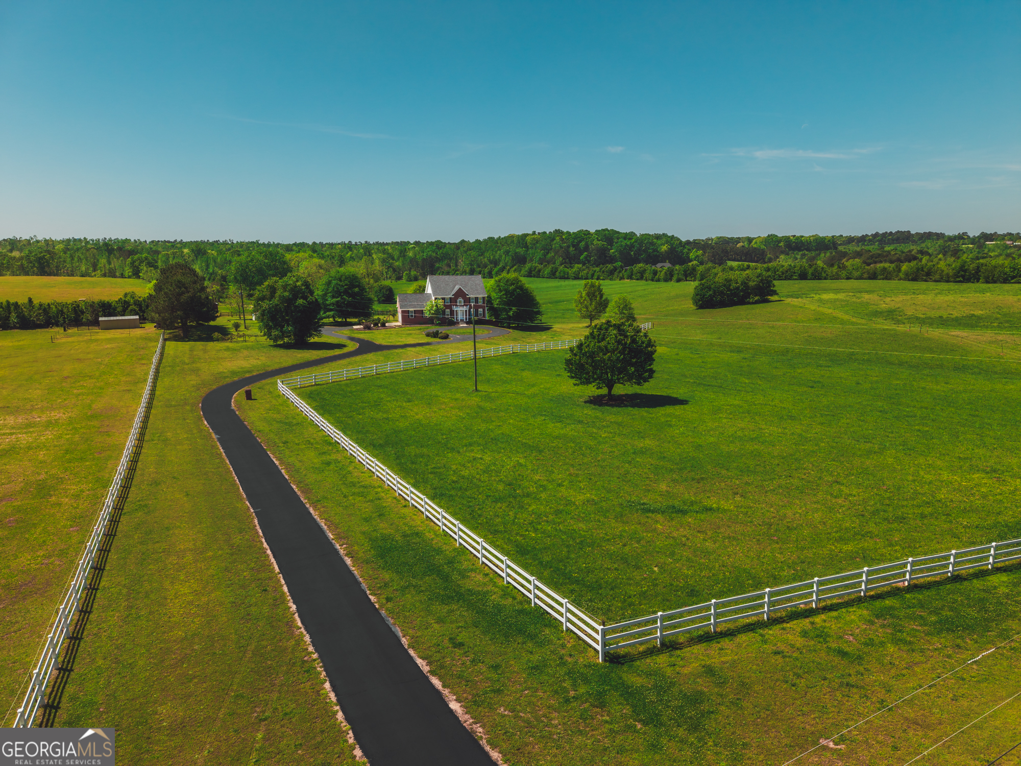 724 Teamon Road Griffin, GA 30223 - Photo 8 of 50