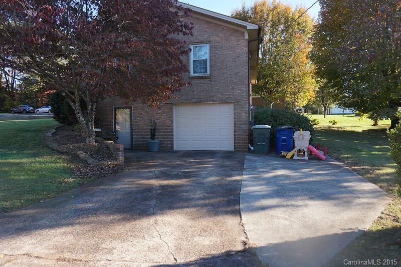 602 8th Avenue Southwest Conover, NC 28613 - Photo 2 of 24 Gallery Image 2