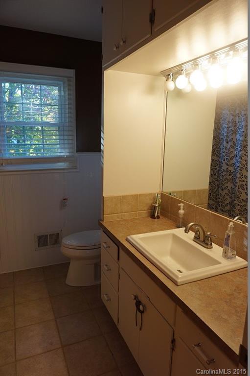 602 8th Avenue Southwest Conover, NC 28613 - Photo 16 of 24 Gallery Image 16