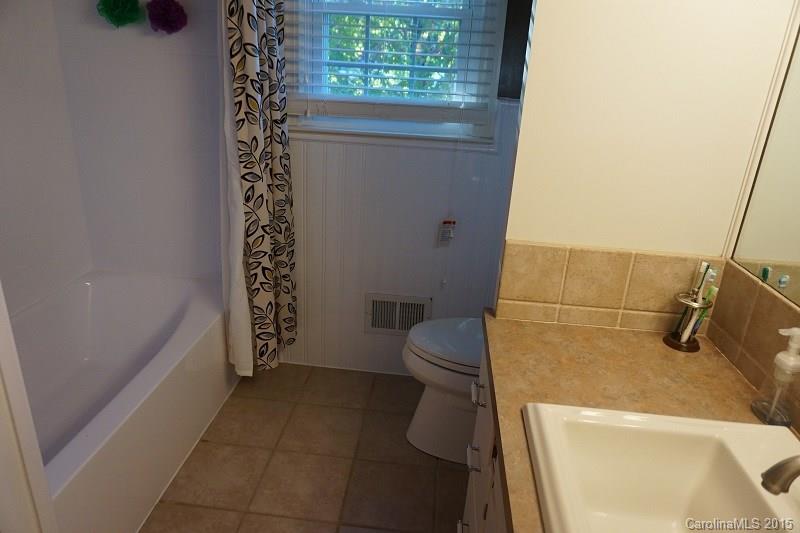 602 8th Avenue Southwest Conover, NC 28613 - Photo 18 of 24 Gallery Image 18