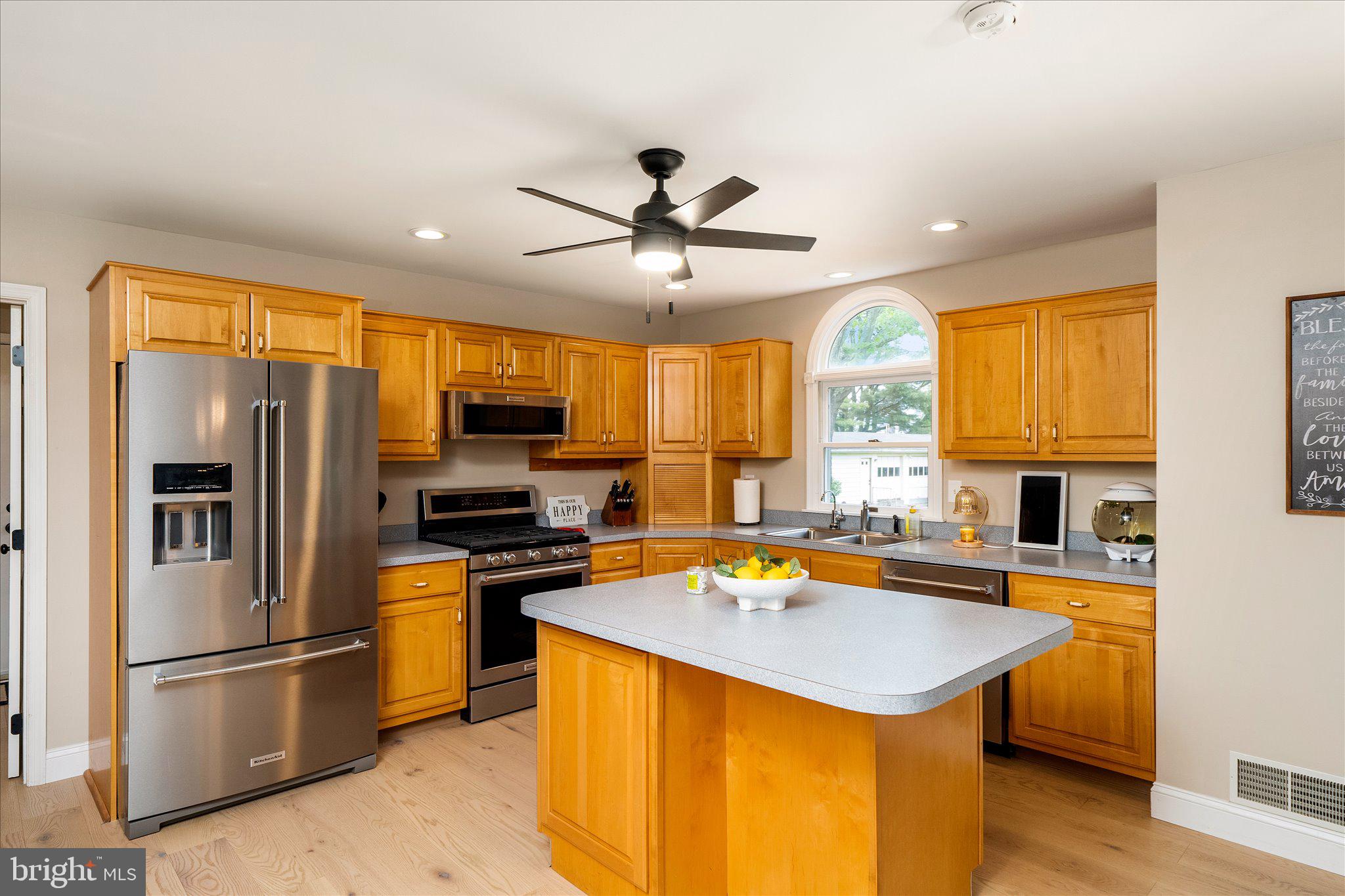 134 Schoolhouse Road Wrightstown, NJ 08562 - Photo 15 of 60